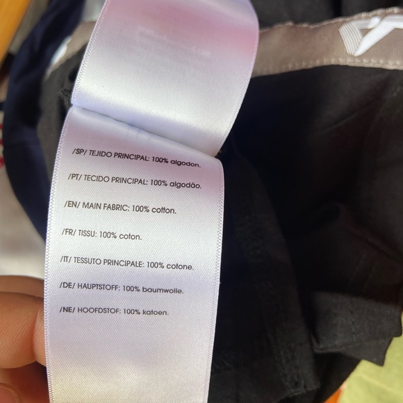 FILA High Neck Crop Tops - Picture 8 of 8